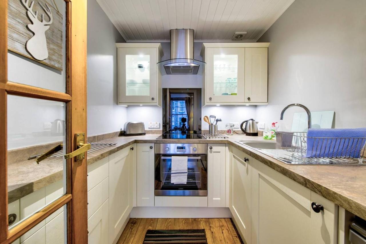 Joivy Royal Mile Apartment In Prime Location Edinburgh Ngoại thất bức ảnh